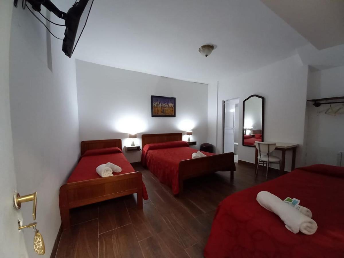 Hotel San Carlos Buenos Aires Eksteriør bilde