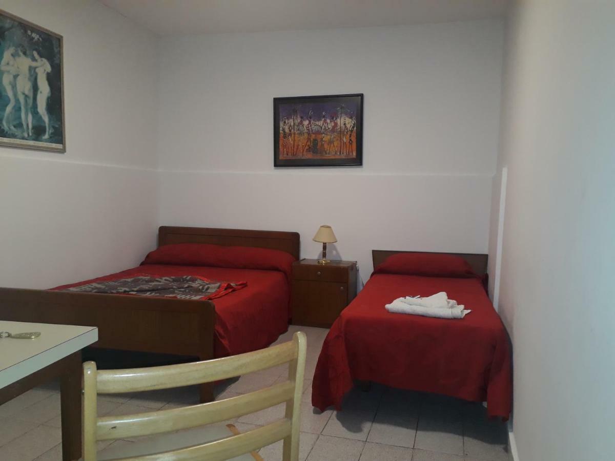 Hotel San Carlos Buenos Aires Eksteriør bilde